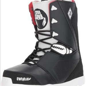 32 - Crab Grab Snowboard Boots (LACES)